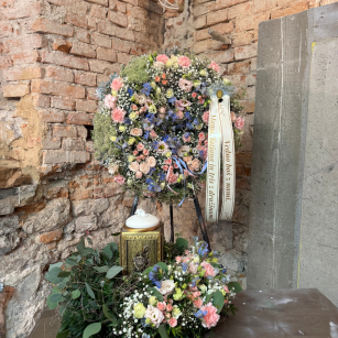 Venec za žaro modro roza